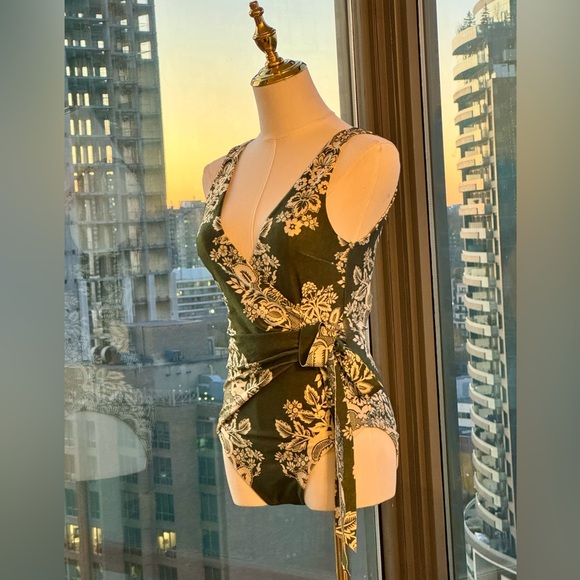 🆕 ZIMMERMANN 🧿 NWT Separates Floral Wrap Tie 1PC - Khaki/Cream - Sz 2 US6/8 - Picture 11 of 15